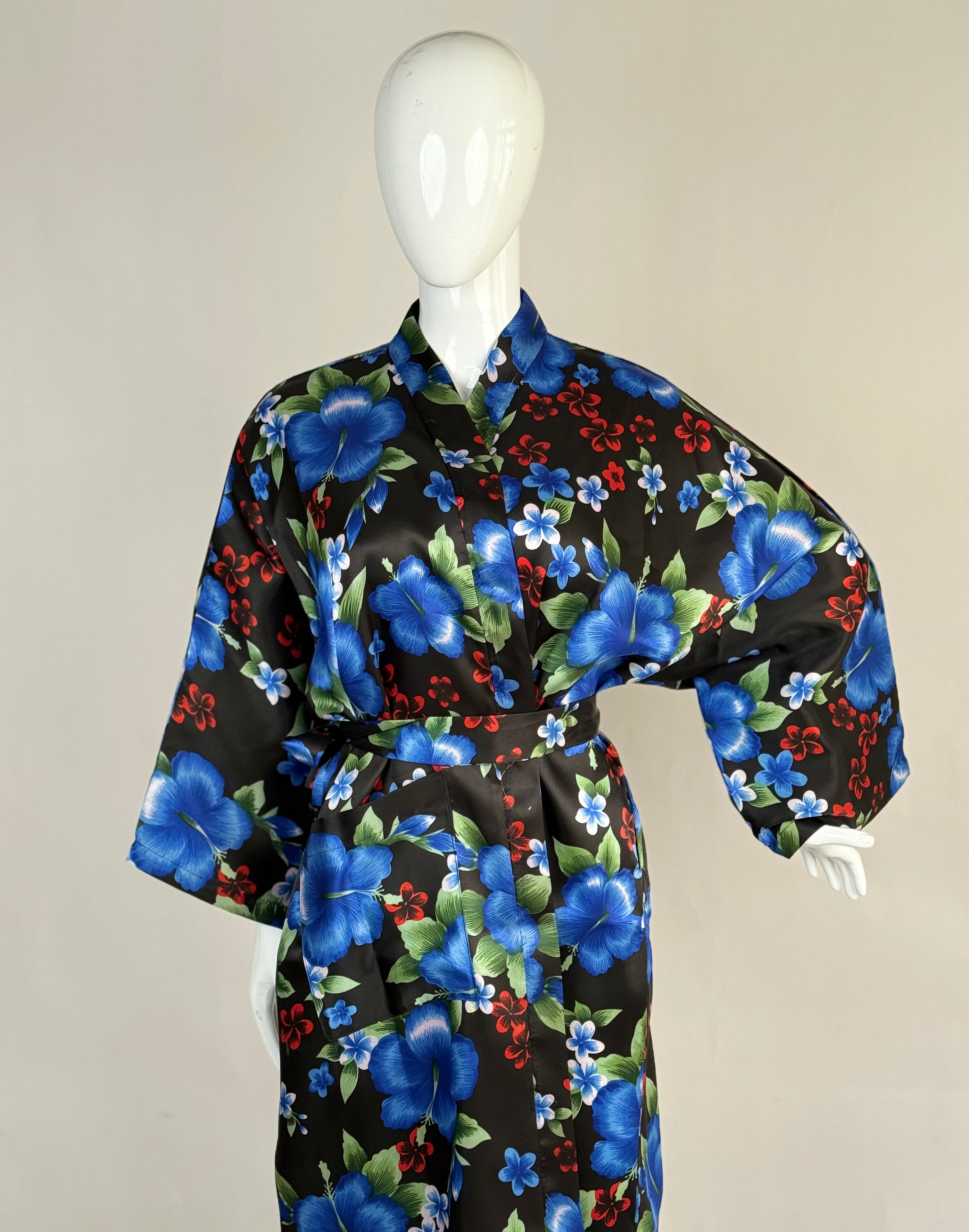 Kimono à fleurs bleues