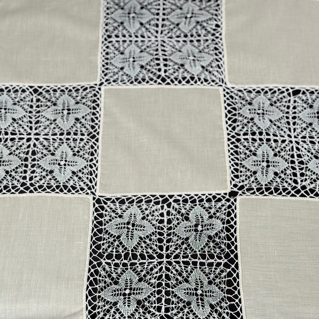 Nappe Dentelle Damier