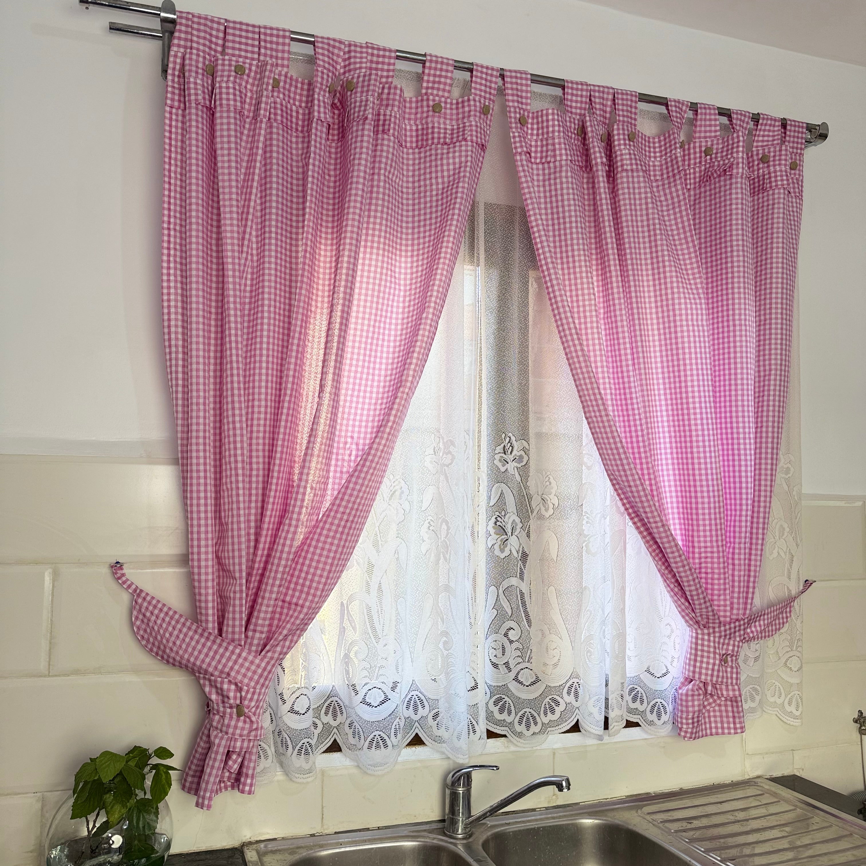 Série de table vichy rose