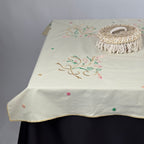 Nappe Brodée Bouquets Dorés