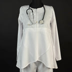 tenue médicale blanche