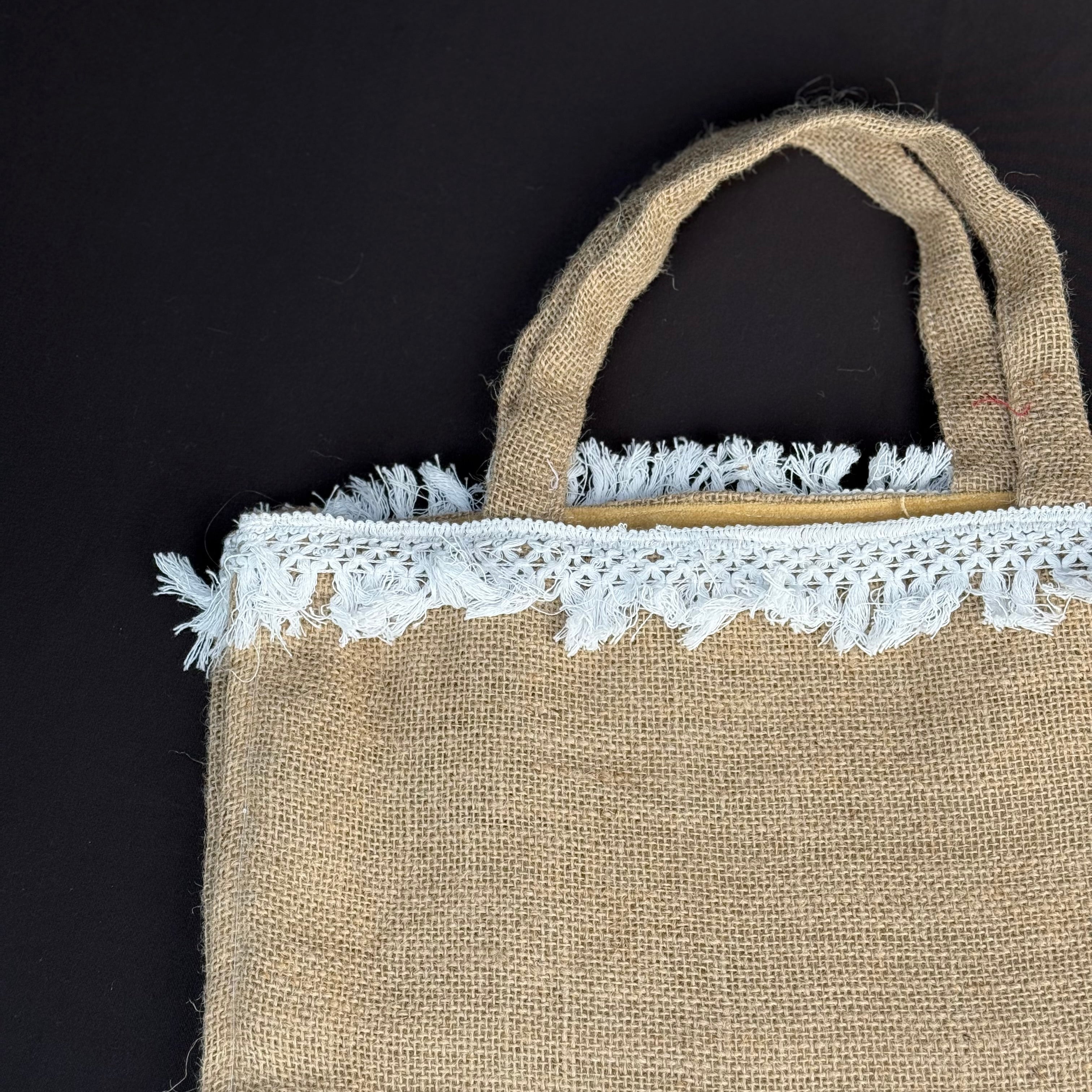 Tote bag en Toile de Jute avec Franges