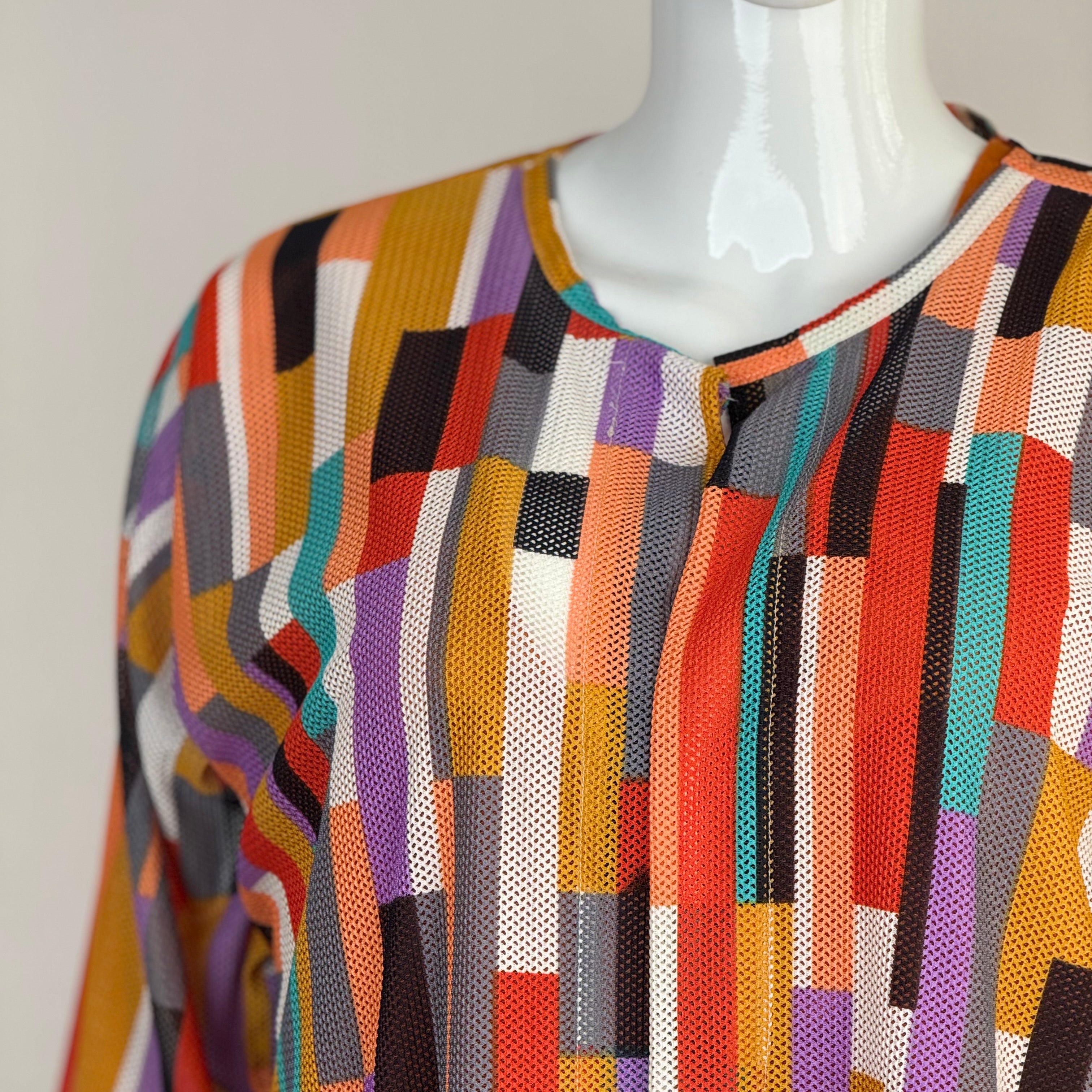 Ensemble oversize avec motif géométrique