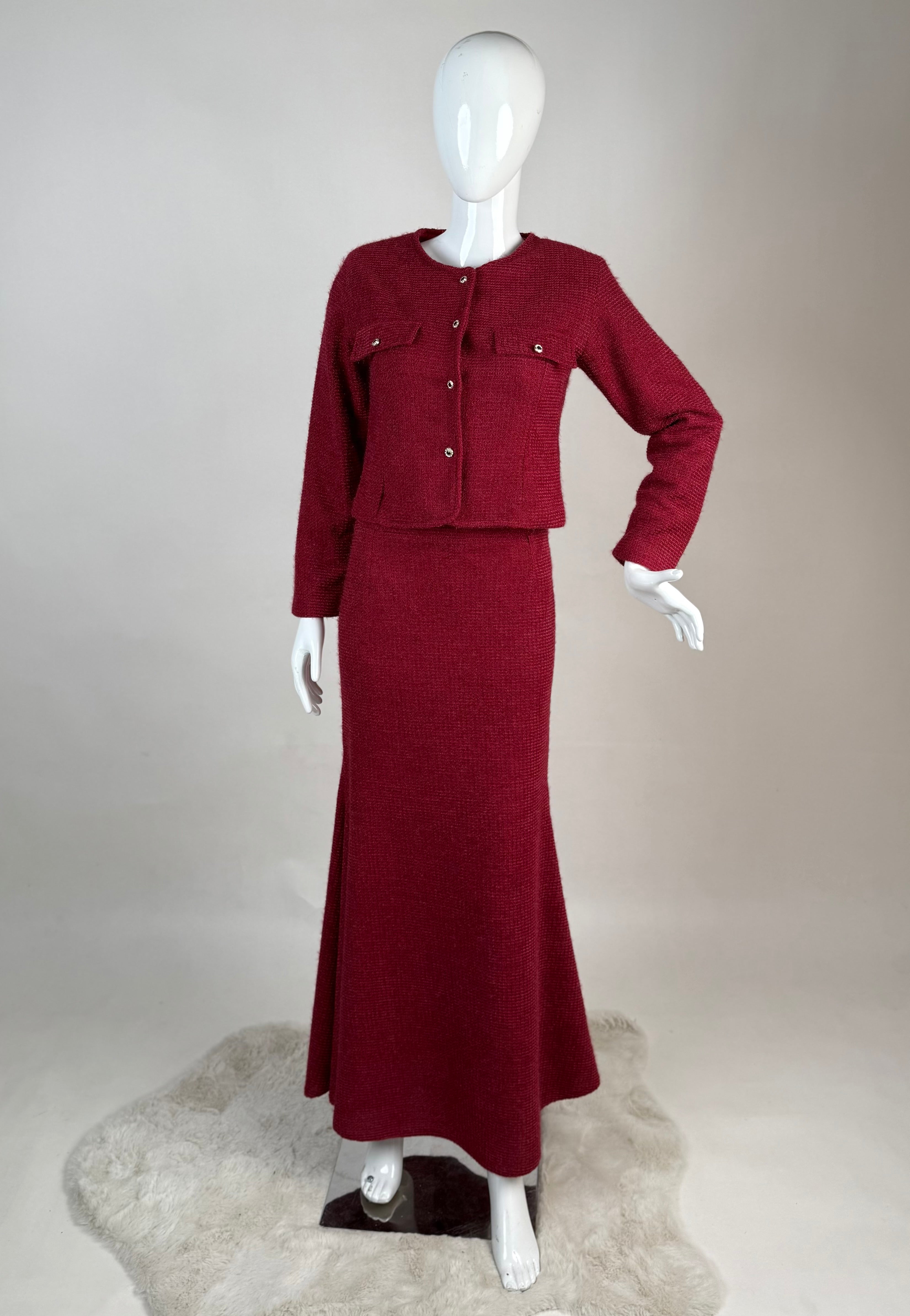 Ensemble Bordeaux Chanel