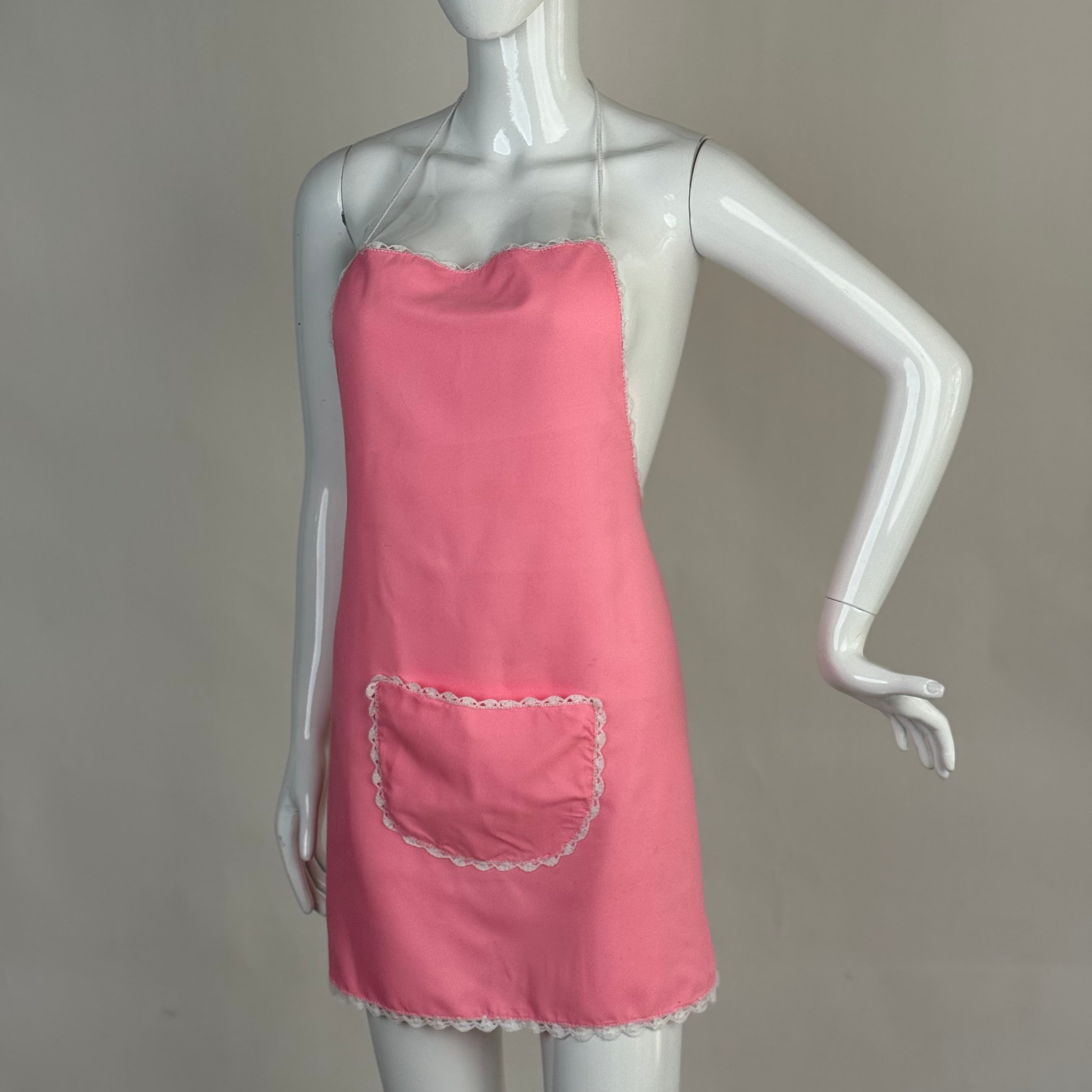 tablier de cuisine rose pastel