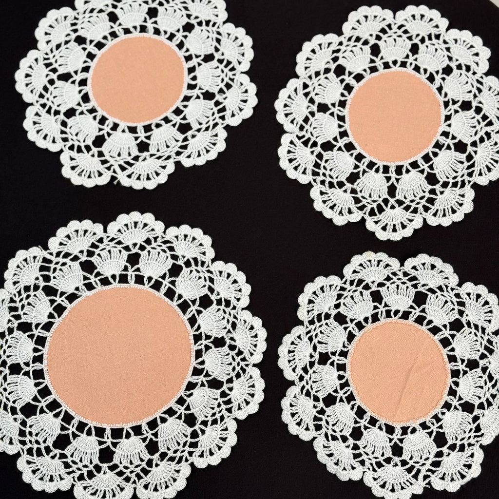 Série de napperons en crochet