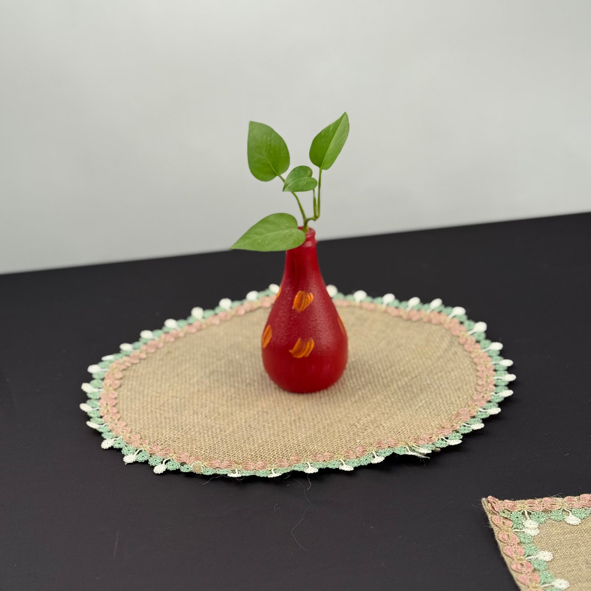 Napperons en khicha avec galons