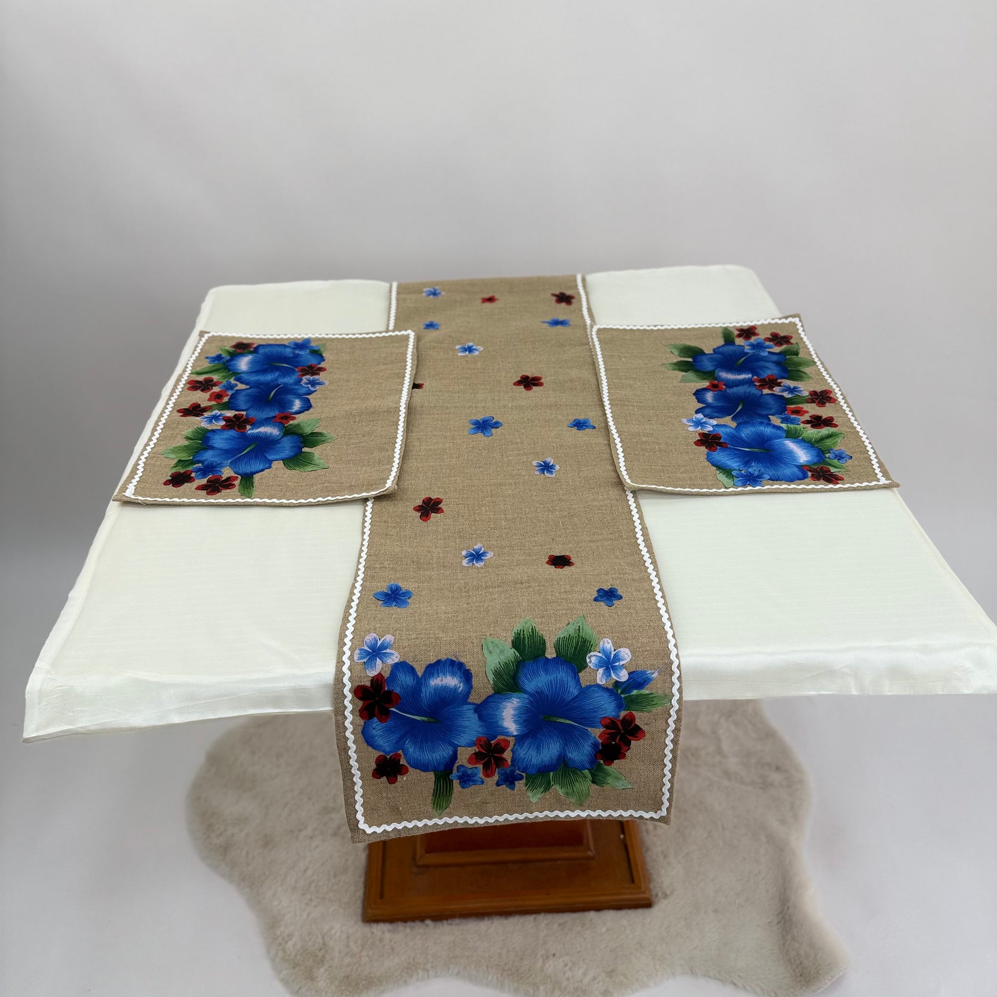 Set et chemin de table