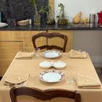 Nappe avec torchons