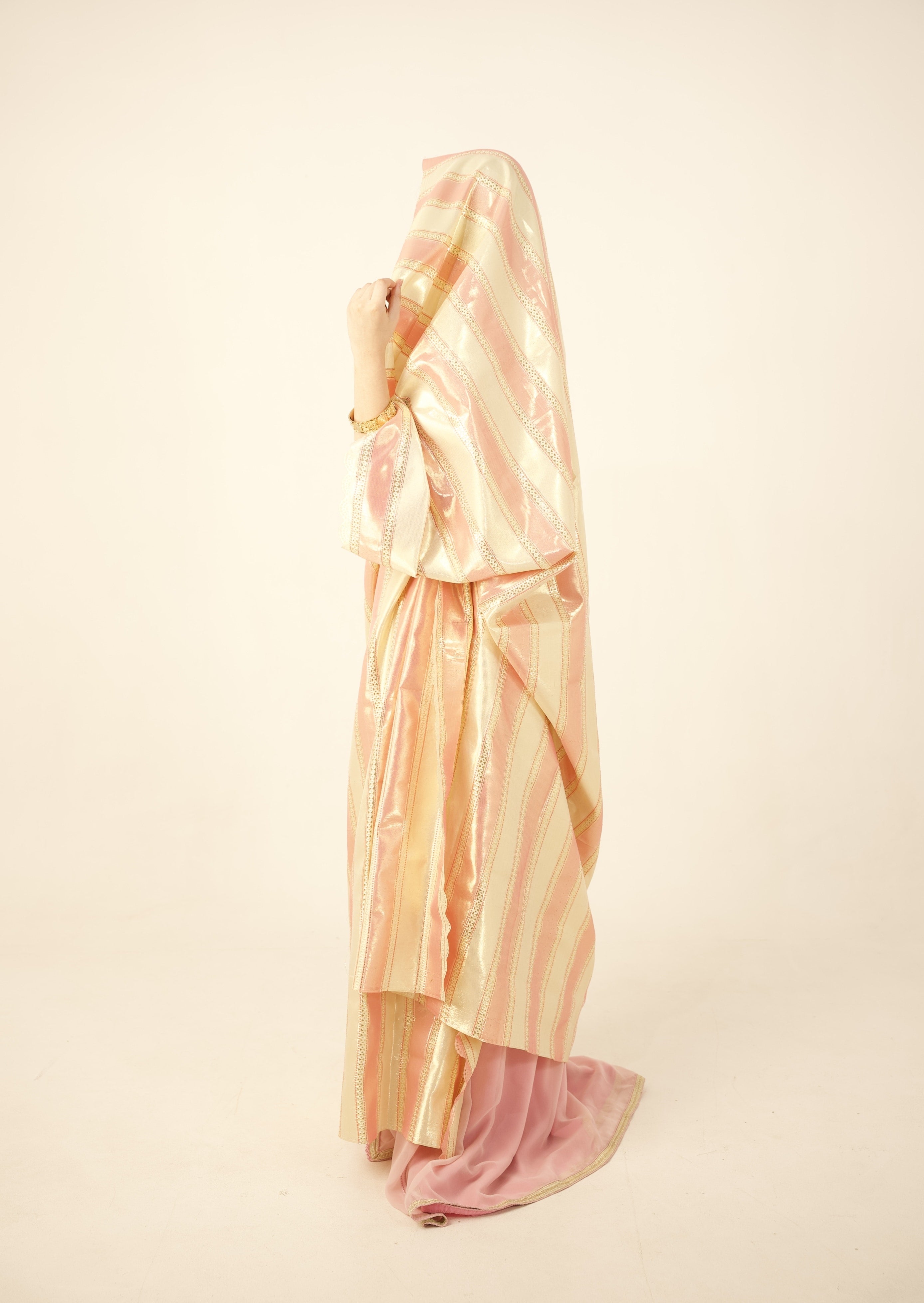 Hayak Mramaa en Soie