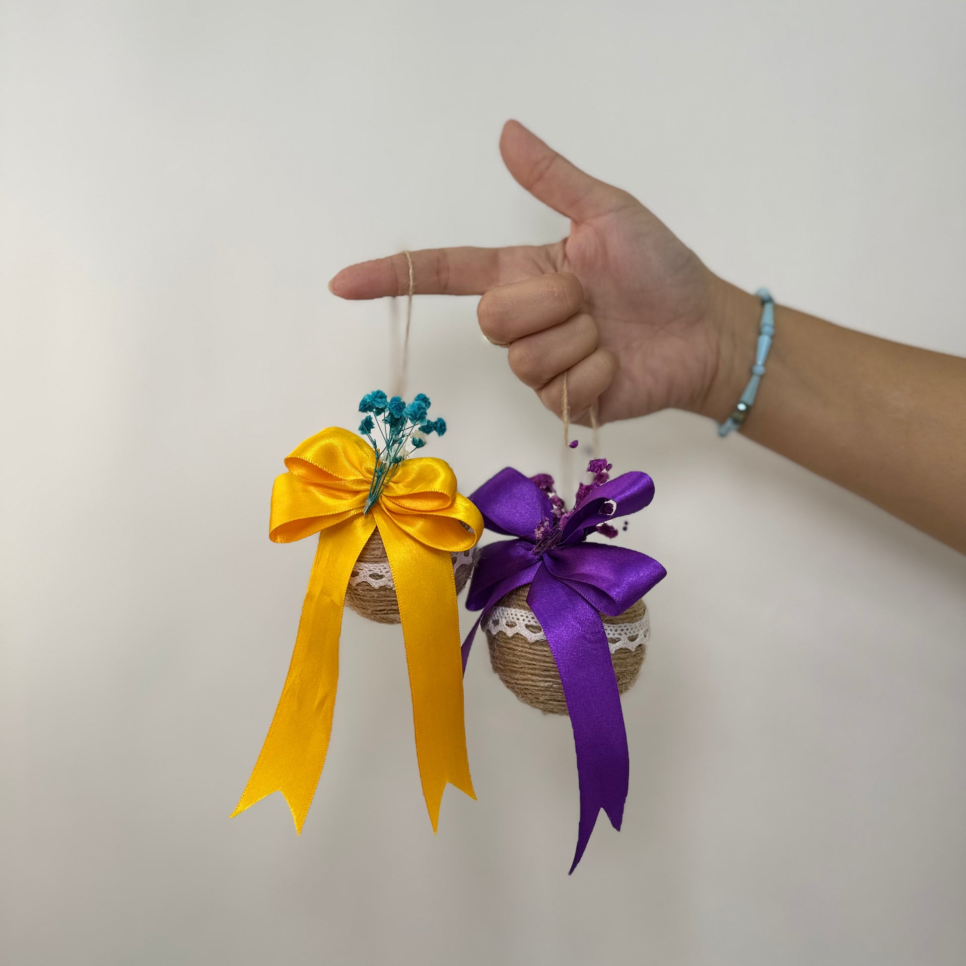 Les attaches  décoratives